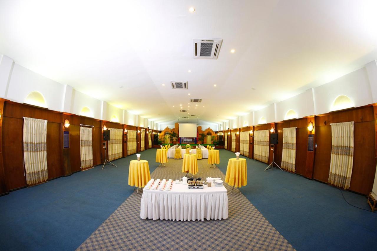 Kma Bagan Hotel Экстерьер фото